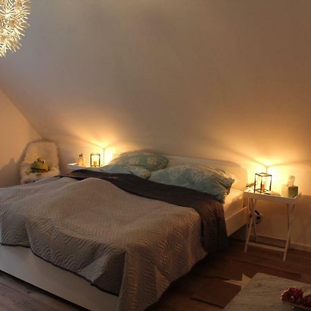 Ferienwohnung Im Tuermchen Oberfell Ngoại thất bức ảnh