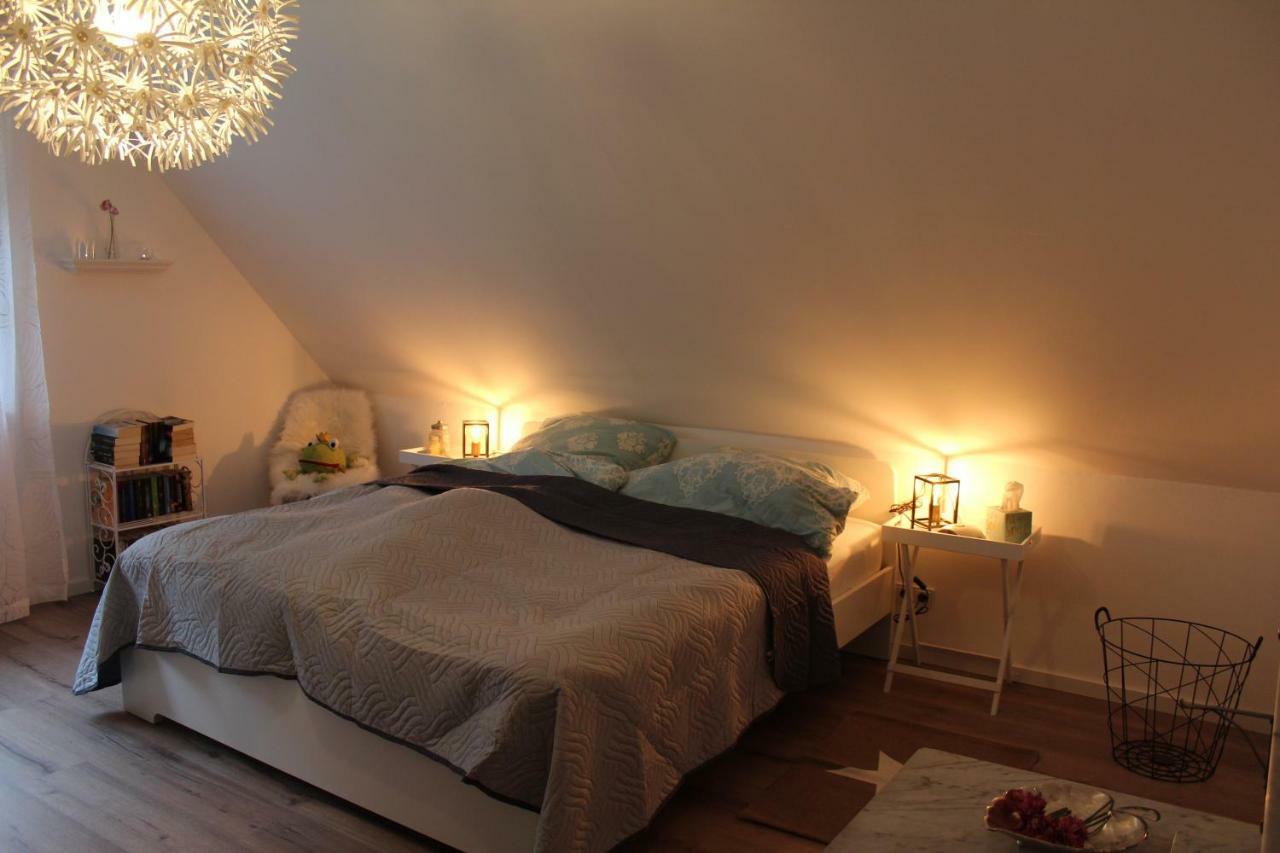 Ferienwohnung Im Tuermchen Oberfell Ngoại thất bức ảnh